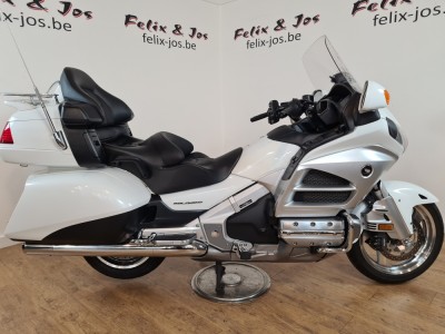 GOLDWING GL1800 DELUXE - 2012