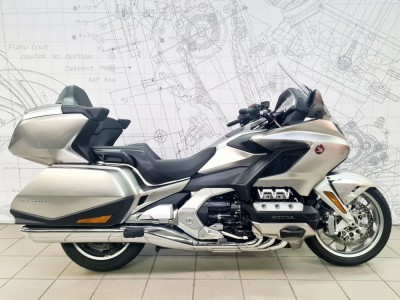 GOLDWING GL 1800 DLX DCT demo-sales 